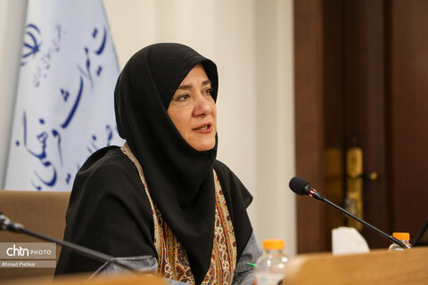 نشست اصحاب رسانه با وزیر میراث‌فرهنگی، گردشگری و صنایع‌دستی