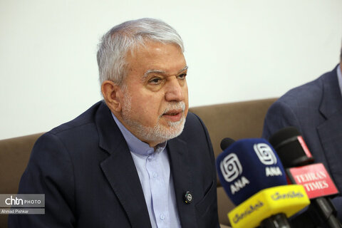 نشست اصحاب رسانه با وزیر میراث‌فرهنگی، گردشگری و صنایع‌دستی