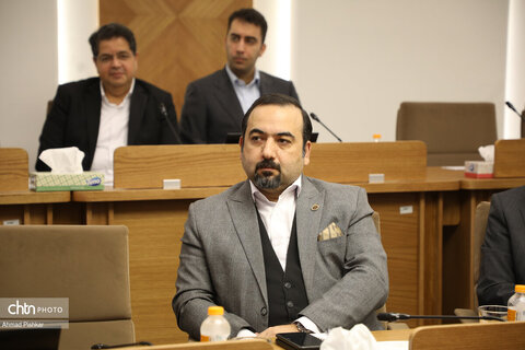 نشست اصحاب رسانه با وزیر میراث‌فرهنگی، گردشگری و صنایع‌دستی