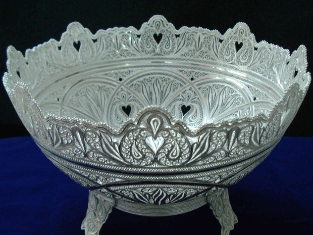 ۳۳ اثر هنرمندان صنایع‌دستی زنجان به هشتمین دوره مهر اصالت ملی ارسال می‌شود