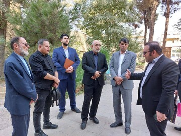 بازدید مشاور وزیر از برج طغرل و چشمه‌علی شهرری/ از گفت‌وگو با کارکنان تا قدردانی از ۲۱ سال تلاش مداوم یکی از نیروهای یگان حفاظت