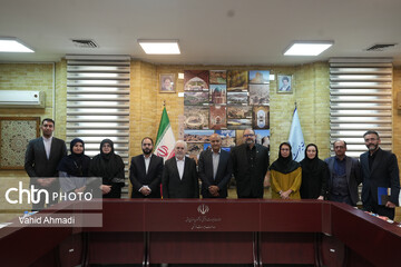 دیدار اعضای انجمن علمی باستان‌شناسی ایران با علی دارابی