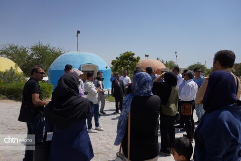 بازدید راهنمایان گردشگری استان بوشهر از مجتمع گردشگری پازارلند