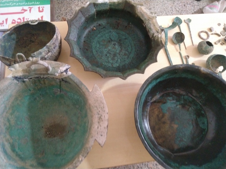 کشف‌وضبط ۲۲ شی‌ء تاریخی و دستگیری  ۳حفار غیرمجاز در خراسان شمالی