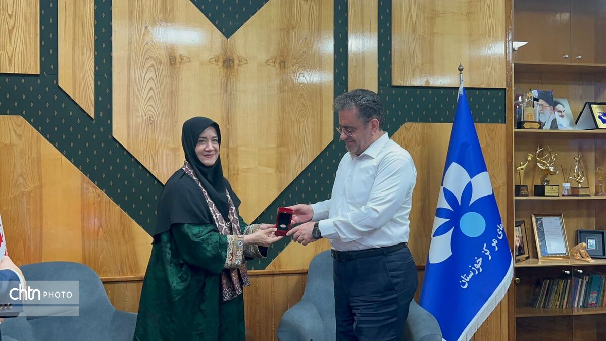 دیدار معاون صنایعدستی کشور با مدیرکل صداوسیمای مرکز خوزستان