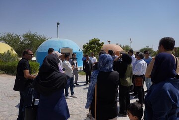 بازدید جامعه حرفه ای راهنمایان گردشگری از مجموعه گردشگری و اقامتی پازارلند