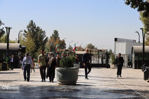 حال وهوای آرامگاه فردوسی در پنجمین سالگرد درگذشت استاد شجریان