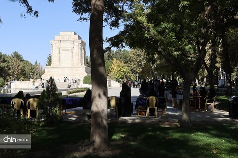 حال وهوای آرامگاه فردوسی در پنجمین سالگرد درگذشت استاد شجریان