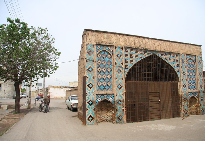 آب انبار سردار کوچک در محله قٌملاق شهر قزوین