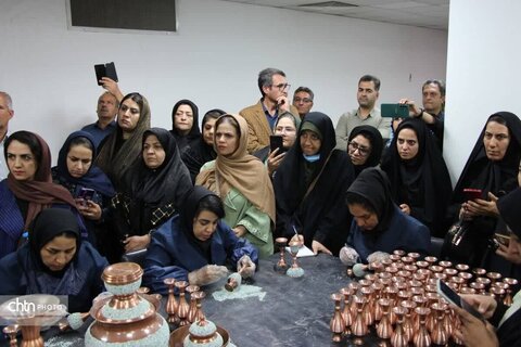 بازدید تخصصی روسا و کارشناسان صنایع‌دستی یزد از کارگاه‌های اصفهان