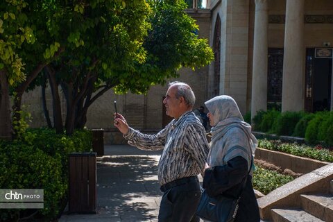 زائران خیال در حریم حافظ