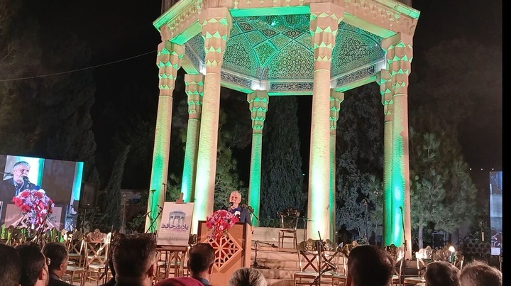 ابعاد گوناگون شعر و اندیشه حافظ مخاطبان جهانی را جذب و درگیر خود کرده است