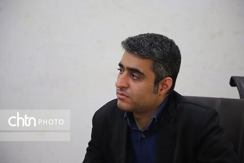 تماشای «میس جولی» به روایت محمد حیاتی در اهواز تماشای «میس جولی» به روایت محمد حیاتی در اهواز