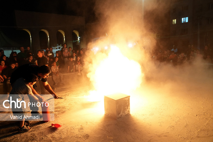جشنواره شهر کودکی در دارالشهدای تهران