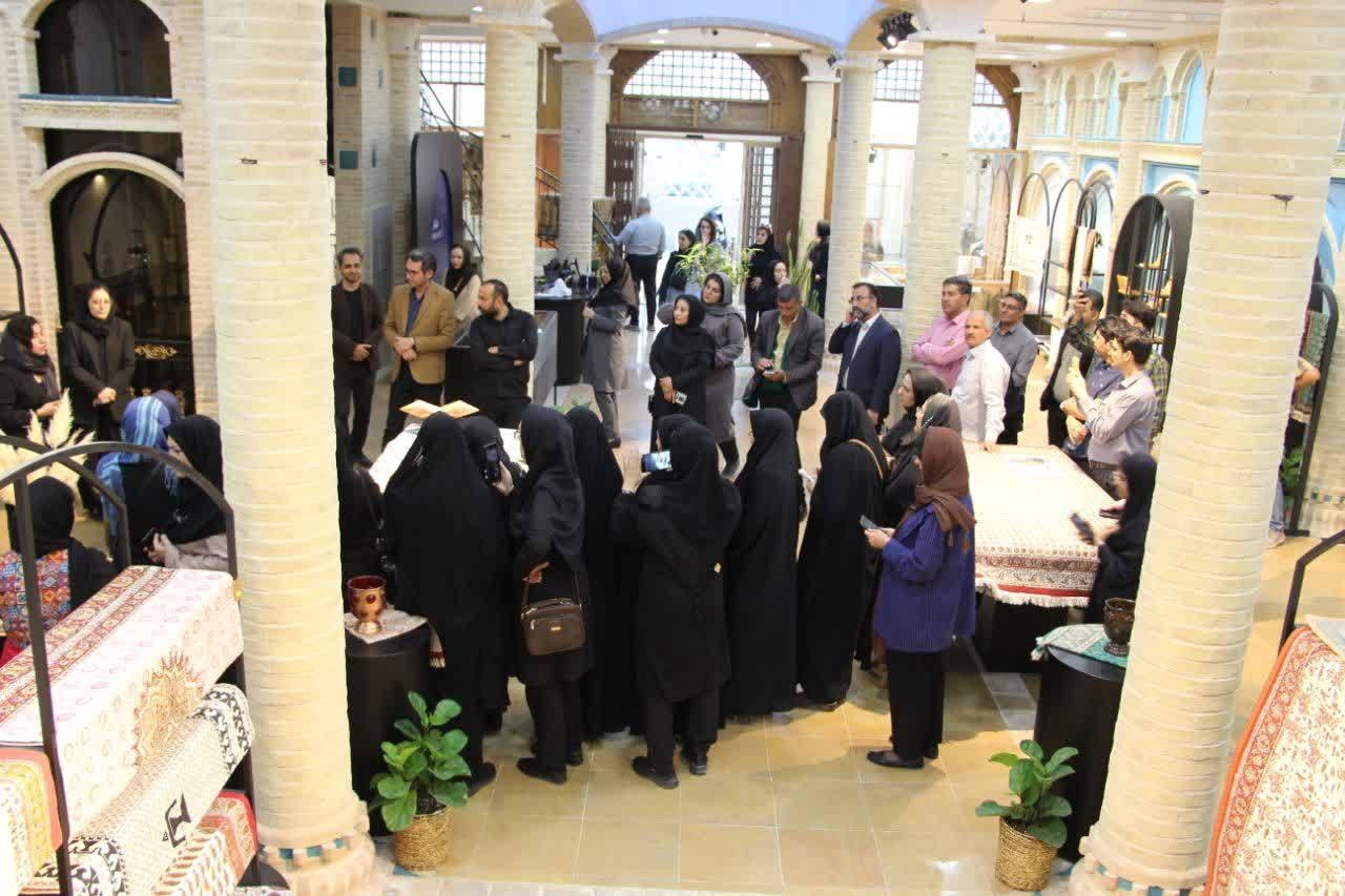 برگزاری فم‌تور بازدید از کارگاه‌های صنایع‌دستی اصفهان با حضور فعالان صنایع‌دستی یزد