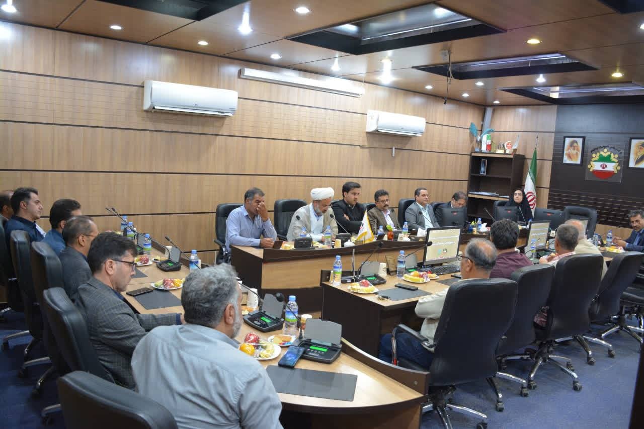 هم‌افزایی شورای شهر و فعالان گردشگری برای معرفی بهتر اردکان