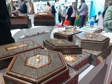 برگزاری موفق نمایشگاه صنایع‌دستی استان فارس در اکسپو ۲۰۲۵ با حضور مهمانان بین‌المللی