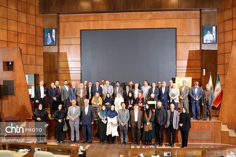 سلسله نشست هاي تخصصي گفتمان پرديسان با موضوع جشن مهرگان و محیط زیست