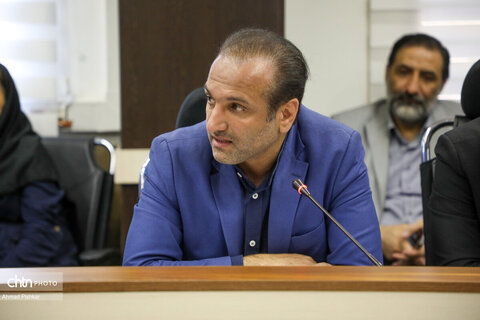 نشست صالحی‌امیری با مدیران و کارکنان معاونت گردشگری