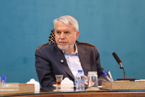 نشست مجمع عمومی سالیانه کانون جهانگردی و اتومبیلرانی