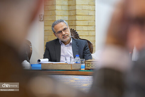 نشست مجمع عمومی سالیانه کانون جهانگردی و اتومبیلرانی