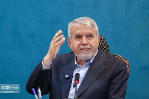 نشست مجمع عمومی سالیانه کانون جهانگردی و اتومبیلرانی