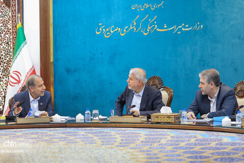 نشست مجمع عمومی سالیانه کانون جهانگردی و اتومبیلرانی