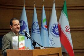 قم به عنوان مقصد زیارتی، قابلیت بالایی برای جذب گردشگر دارد