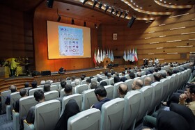 همایش ملی گردشگری در قم برگزار شد/ استفاده از تمامی ظرفیت‌ها برای توسعه گردشگری