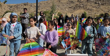 جشنواره خانوادگی بادبادک‌ها؛ پرواز شادی در آسمان تویسرکان