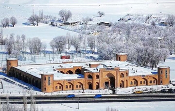 قصه شگفت کاروانسرای یام؛ ساخت دوباره بنایی که فقط چند شالوده زیرخاک بود!