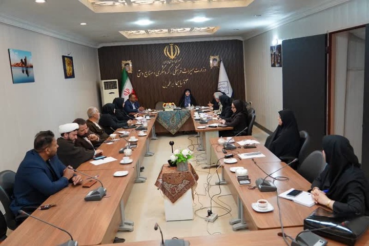 سومین نشست کمیته اقتصاد فرهنگ آذربایجان غربی برگزار شد