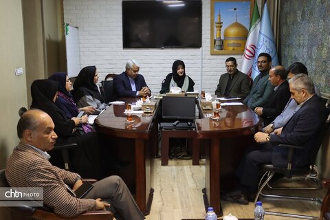 معاون صنایع‌دستی و هنرهای سنتی کشور:مزیت رقابتی خراسان رضوی در توزیع و عرضه صنایع‌دستی است