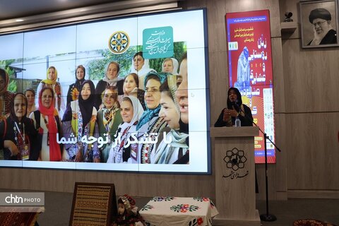 معاون صنایع‌دستی و هنرهای سنتی کشور:مزیت رقابتی خراسان رضوی در توزیع و عرضه صنایع‌دستی است