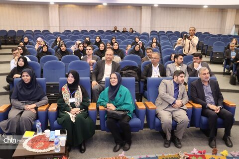 معاون صنایع‌دستی و هنرهای سنتی کشور:مزیت رقابتی خراسان رضوی در توزیع و عرضه صنایع‌دستی است