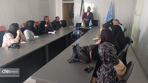 دوره آموزشی صنایع دستی ویژه هنرمندان شهرستان مهریز