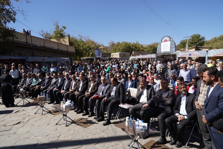 جشنواره‌های روستایی گامی مؤثر در مسیر توسعه گردشگری 