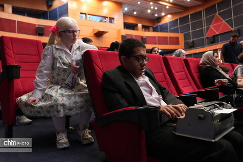 بزرگداشت روز جهانی عصای سفید