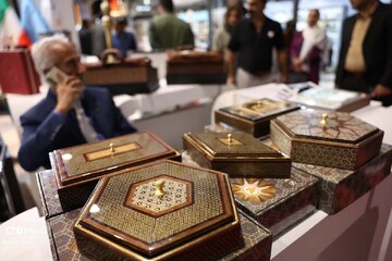 انعقاد ۳۶ پیش‌قرارداد در حوزه های صنایع‌دستی و گردشگری فارس