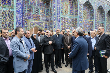 گفت و گوی رئیس کمیسیون عمران مجلس شورای اسلامی در ارتباط با مجموعه جهانی شیخ صفی‌الدین اردبیلی