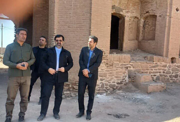 تأکید استاندار قم بر تبدیل شدن ظرفیت‌های بوم‌گردی روستایی قم به فرصت اقتصادی پایدار