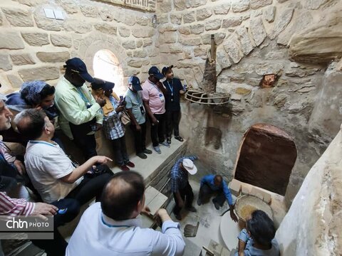 بازدید نمایندگان سازمان جهانی یونسکو از سازه‌های آبی تاریخی شوشتر