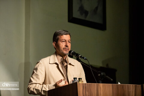 آیین بزرگداشت استاد امیرهوشنگ جزی‌زاده