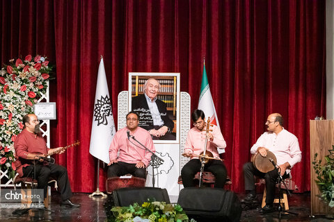 آیین بزرگداشت استاد امیرهوشنگ جزی‌زاده