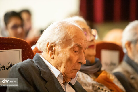 آیین بزرگداشت استاد امیرهوشنگ جزی‌زاده