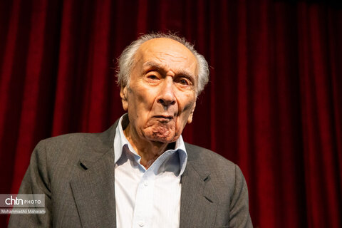 آیین بزرگداشت استاد امیرهوشنگ جزی‌زاده