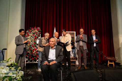 آیین بزرگداشت استاد امیرهوشنگ جزی‌زاده