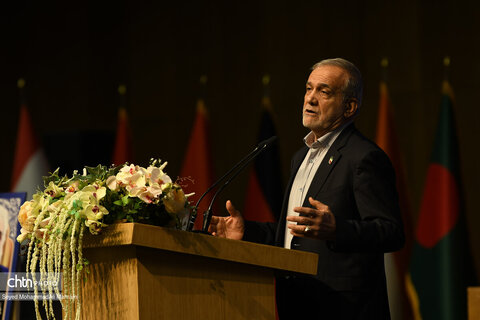 سفر رئیس جمهور به اصفهان