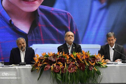 سفر رئیس جمهور به اصفهان