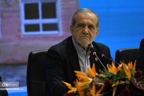 سفر رئیس جمهور به اصفهان